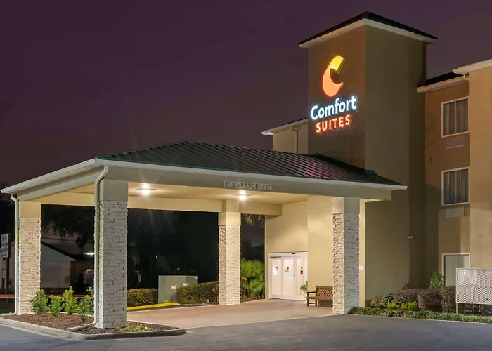 Comfort Suites Niceville Near Eglin Air Force Base