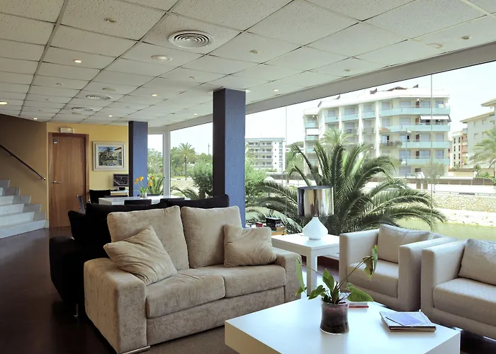 Akquaaa Boutique Hotel Calafell