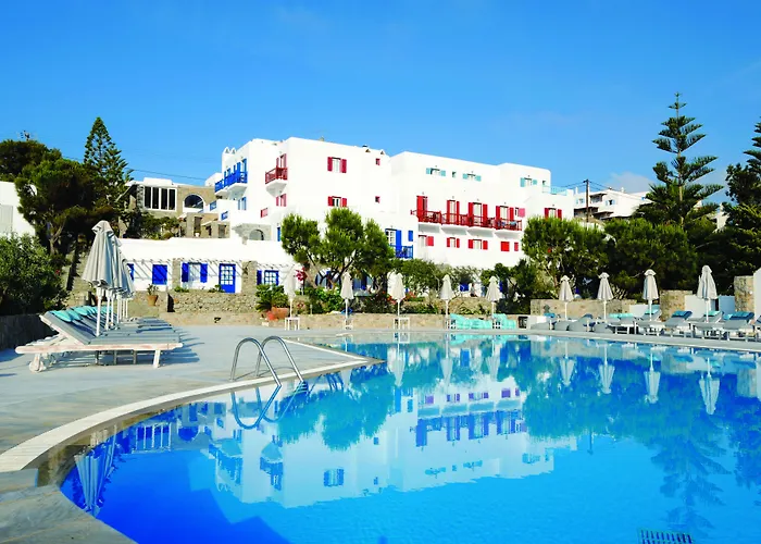 Kamari Hotel Platys Gialos 