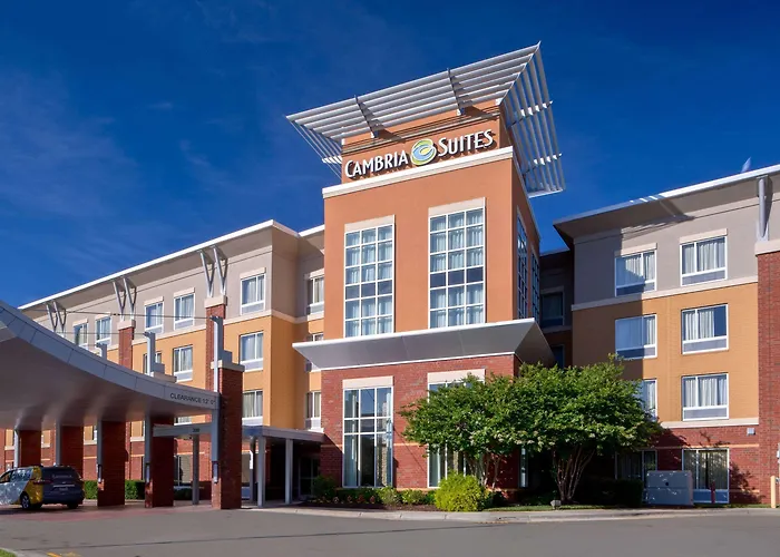 Cambria Raleigh-Durham Airport