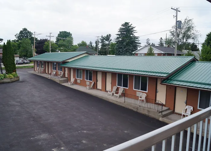 Howard Johnson By Wyndham Gananoque