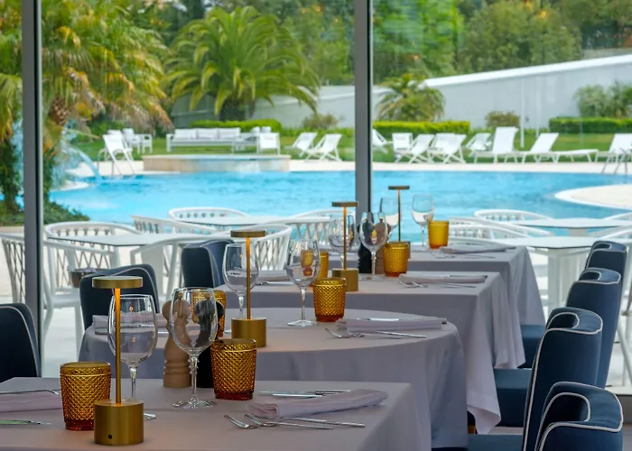 Malibu Foz Hotel - La Maison Younan Figueira da Foz