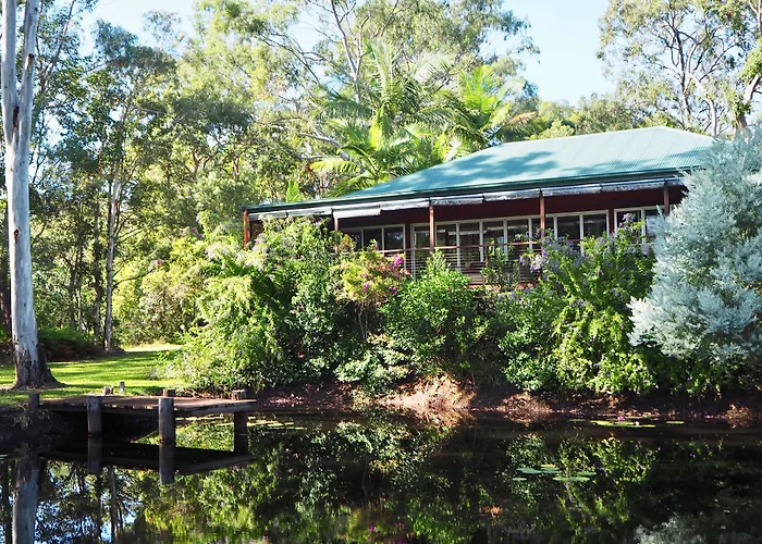 Lake Weyba Cottages Noosa Peregian Beach