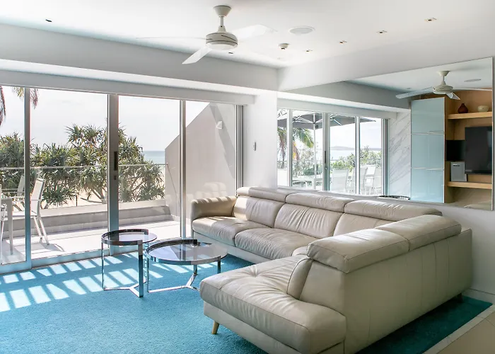 Netanya Noosa Beachfront Resort