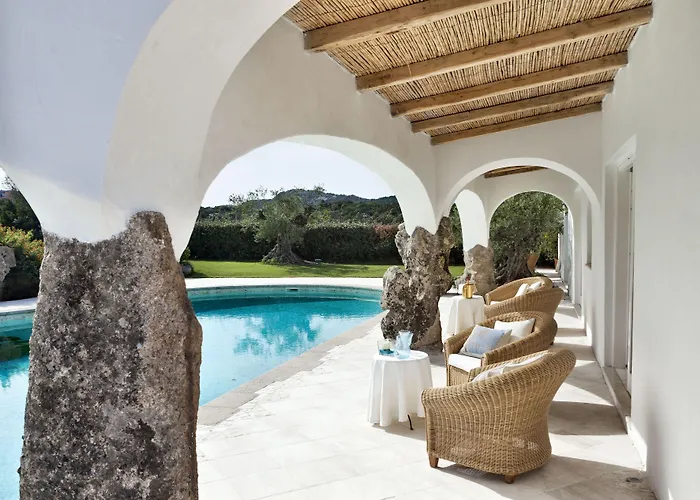 Hotel Pulicinu Baja Sardinia