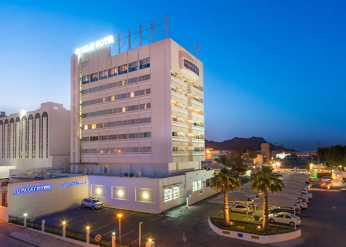 Al Falaj Hotel - Selection Of Breakfast Or Suhior And Dinner Or Iftar - Valid For Stays Between 19 Feb - 18 Mar 2026