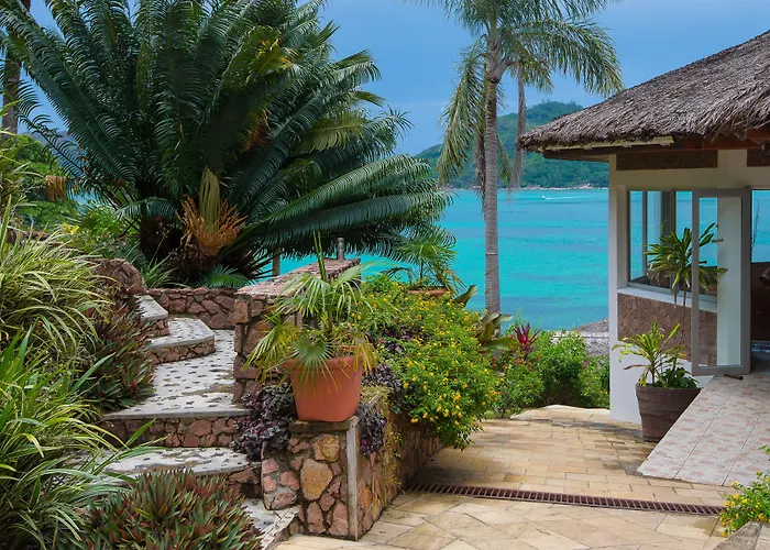 Chalets Cote Mer Baie Sainte Anne