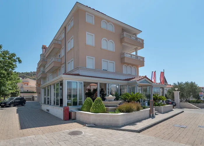 Hotel Trogir Palace