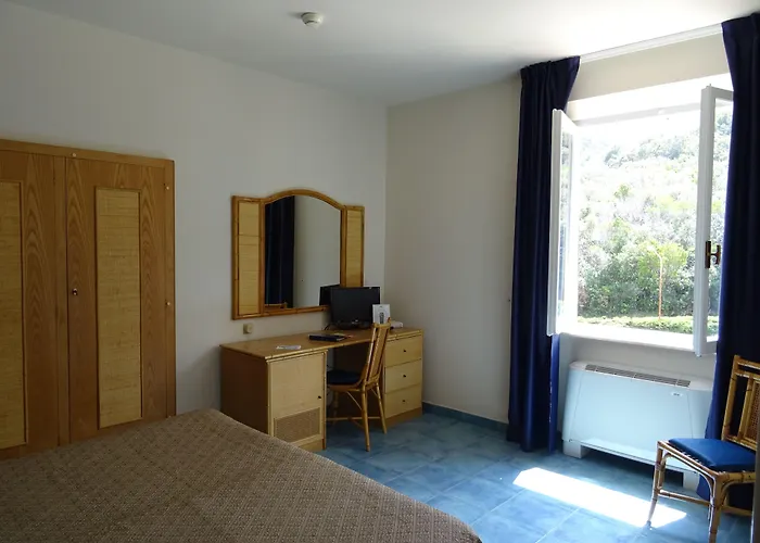 Hotel Desiree Procchio 