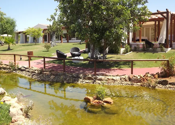 Quinta Dos Poetas Nature Hotel & Apartments Pechão