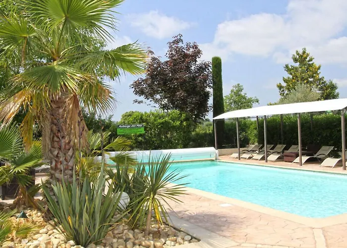 Auberge Des Pins