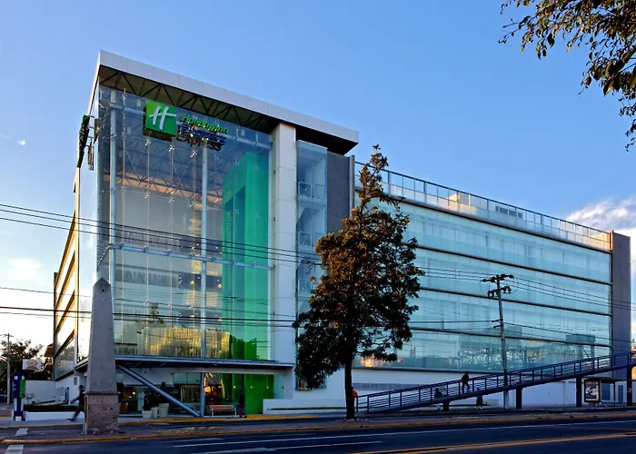 Holiday Inn Express Guadalajara Expo, an IHG Hotel