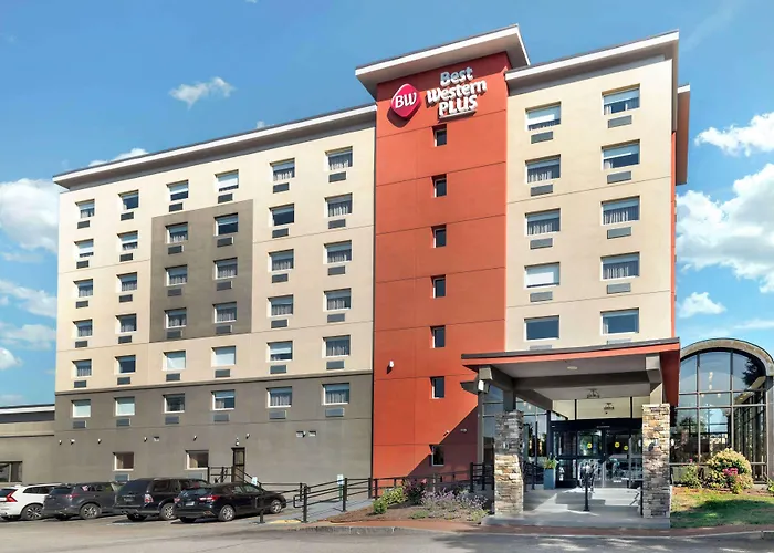Best Western Plus Landmark Inn