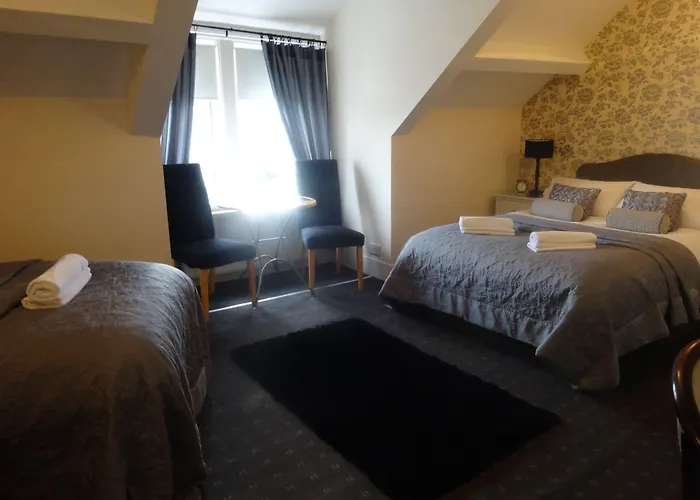 Elmswood Guest House