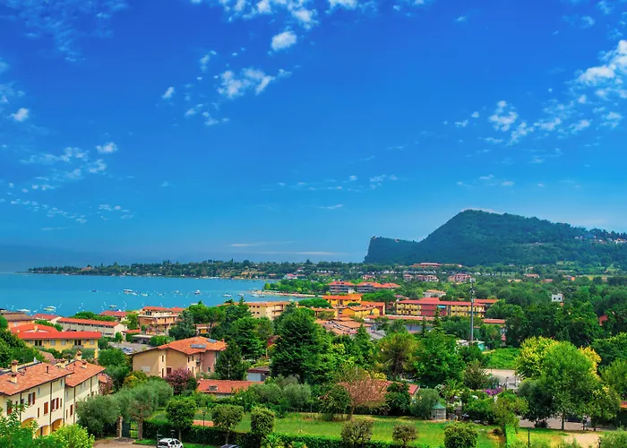 Ahg Donna Silvia Wellness Hotel Manerba del Garda