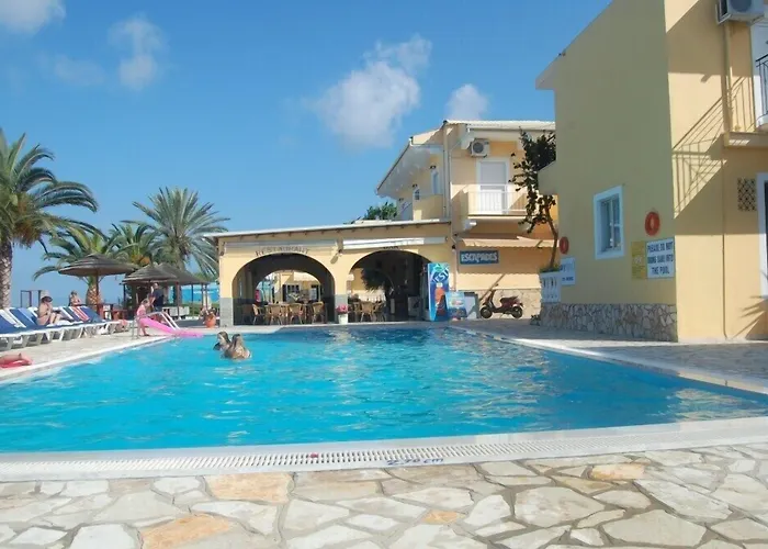Lemon Grove Hotels And Studios Kavos