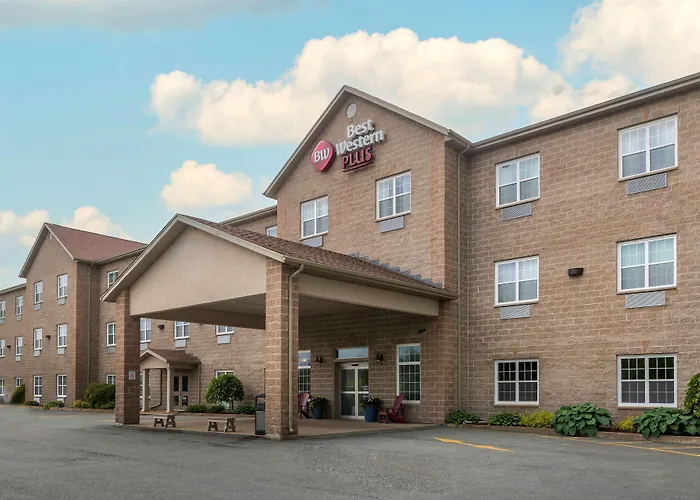 Best Western Plus & Conference Centre