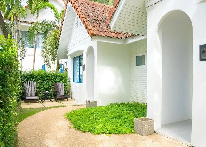 Ocean Breeze Resort Khaolak Khao Lak