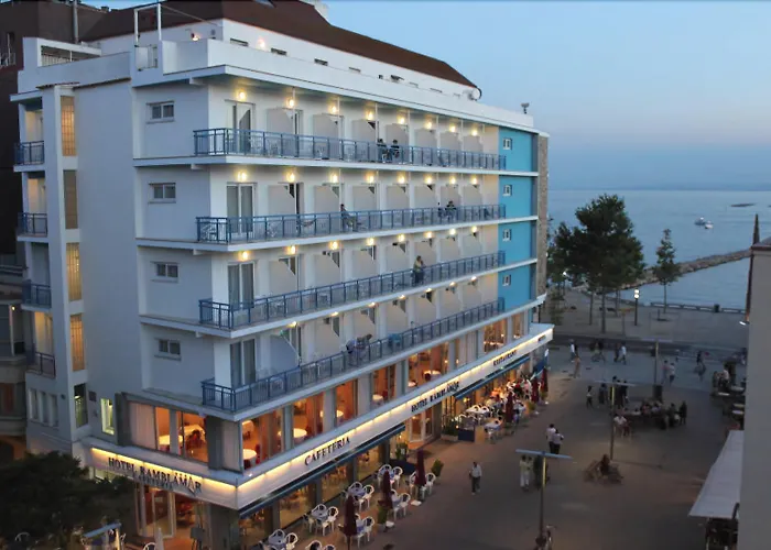 Hotel Ramblamar Roses