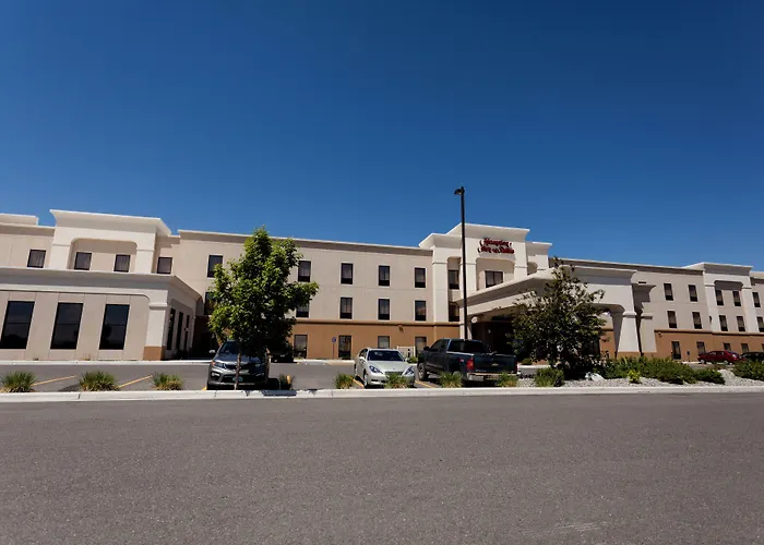 Hampton Inn & Suites Riverton
