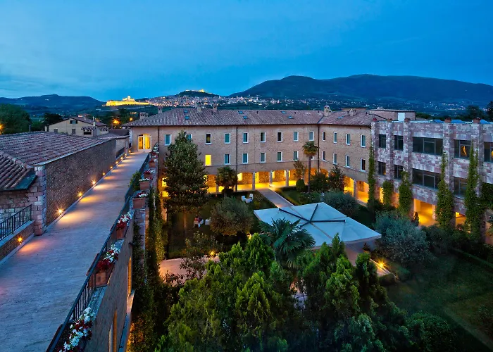 Th Assisi - Hotel Cenacolo