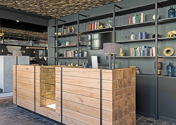 ibis Styles Laval Centre Gare