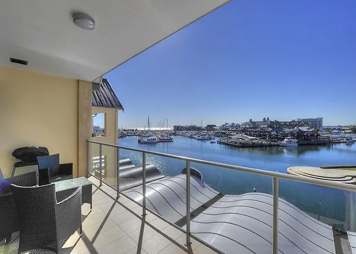 Dolphin Quay Apartments Mandurah