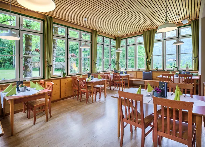 JUFA Hotel Grundlsee