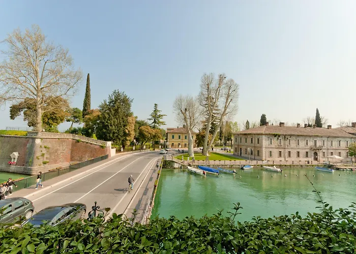 Hotel Bell'Arrivo By Dori Peschiera del Garda