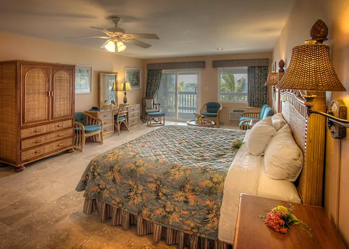 Tamarind Reef Resort Spa & Marina