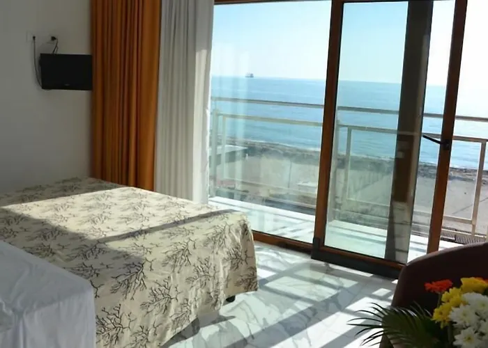 Hotel Rondine Marinella di Sarzana