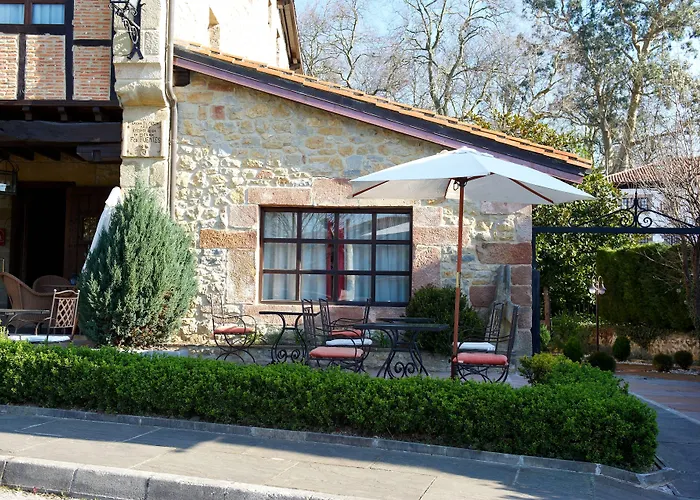 La Casona De Revolgo