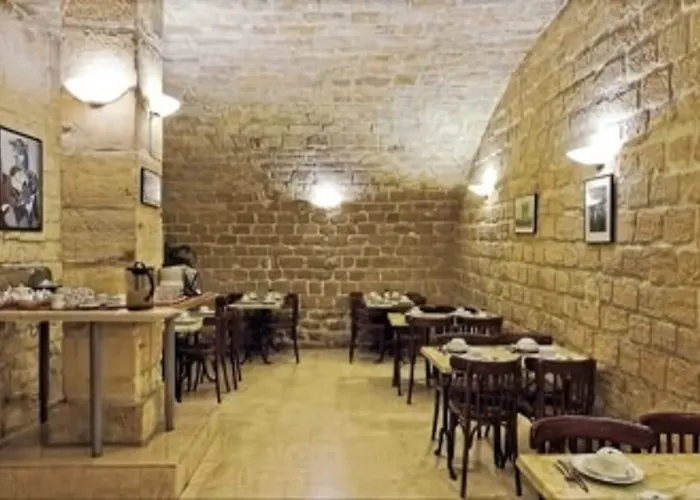 Hotel Americain