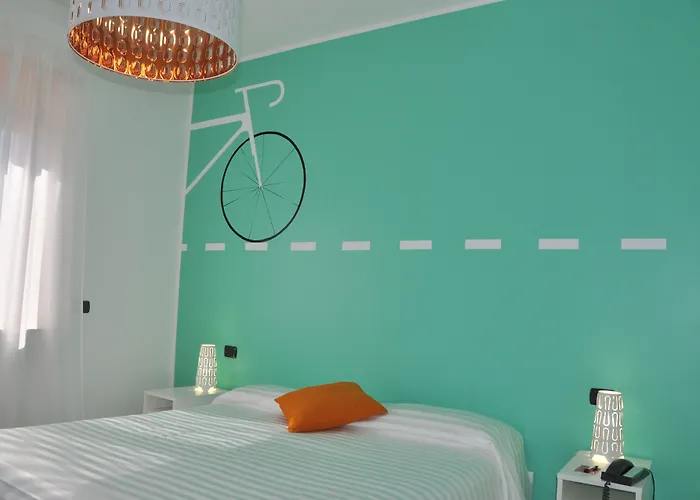 Lo Scoiattolo Piedmont Bike Hotel