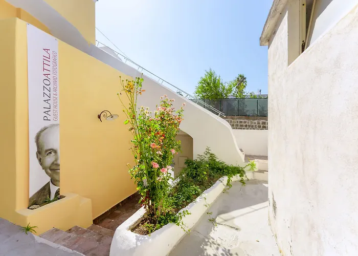 Le Grand Bleu - Gioia Apartments