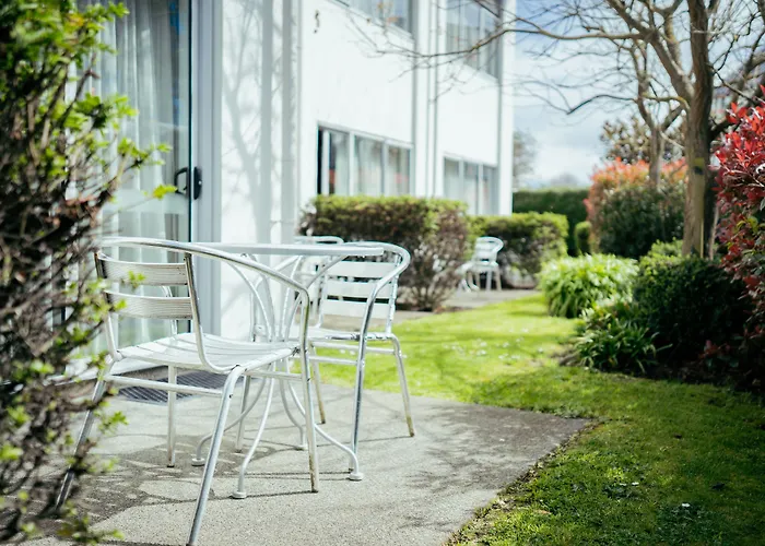 Airport Delta Motel