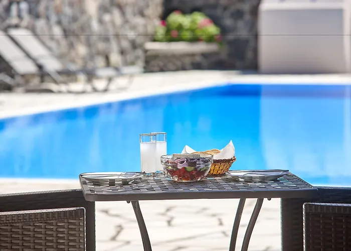 Terra Blue Santorini Hotel Kamári