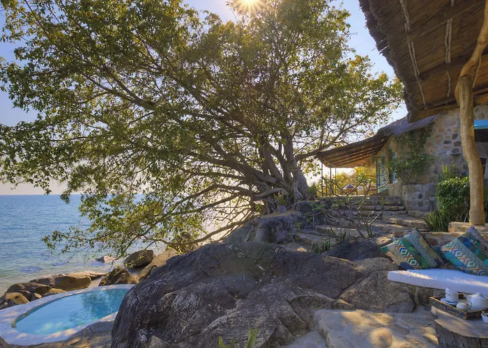 Kaya Mawa Hotel Likoma