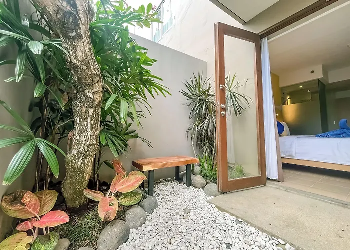 Kuta Beach Hotel