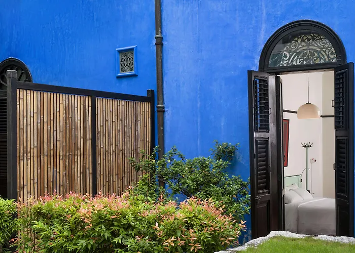 Cheong Fatt Tze - The Blue Mansion Hotel George Town