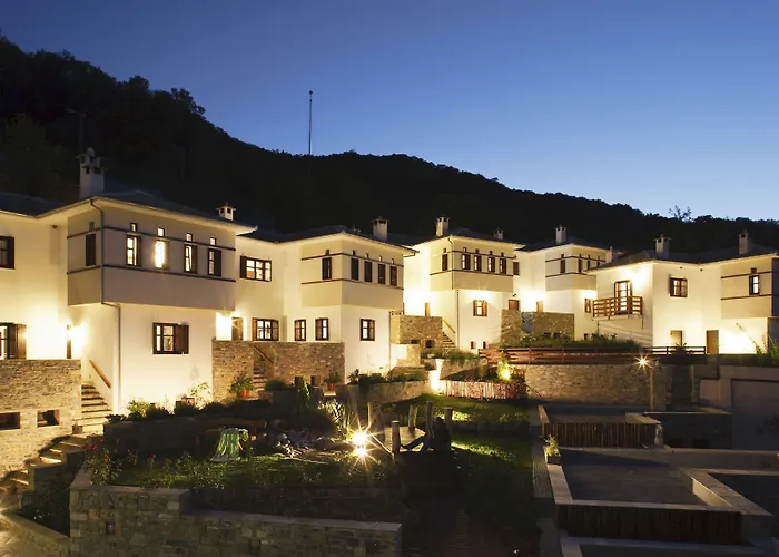 12 Months Resort & Spa Tsagarada