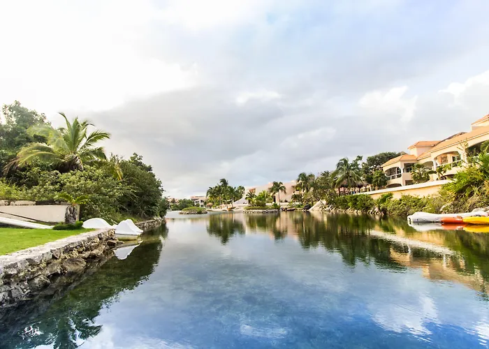 Coral Maya Stay Suites