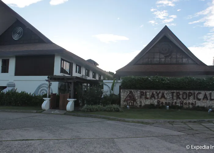 Playa Tropical Resort Hotel Currimao