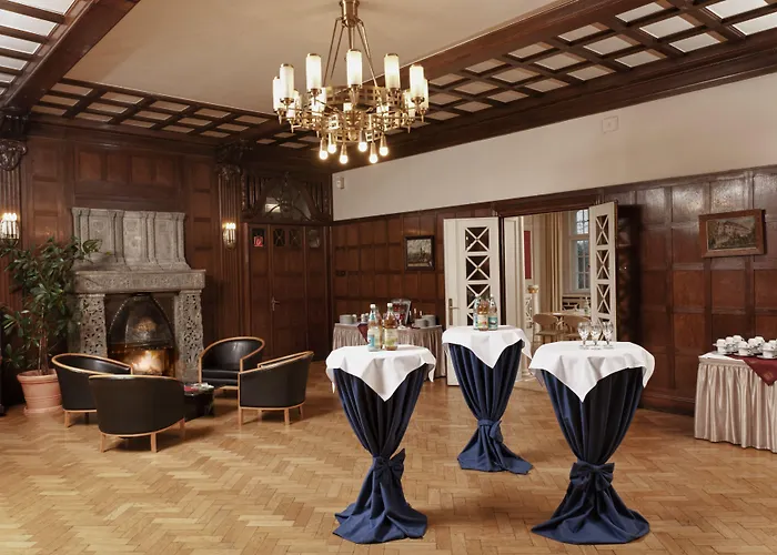 Hotel Schloss Schweinsburg Neukirchen-Pleiße