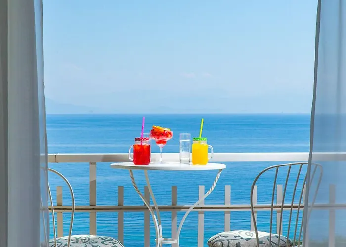 Aurora Beach Hotel Agios Ioannis Peristerion