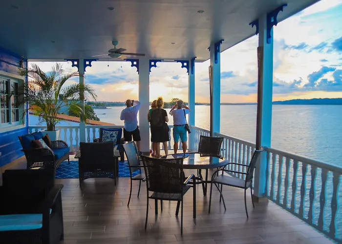 Hotel Casazul Flores