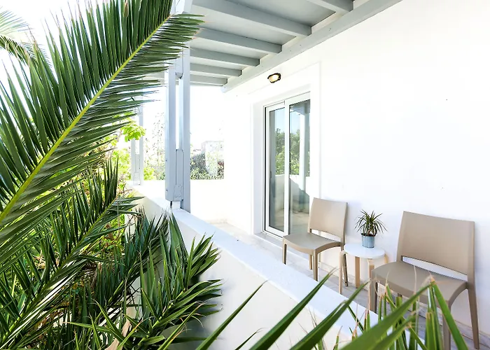 Memories Beach Hotel Monolithos