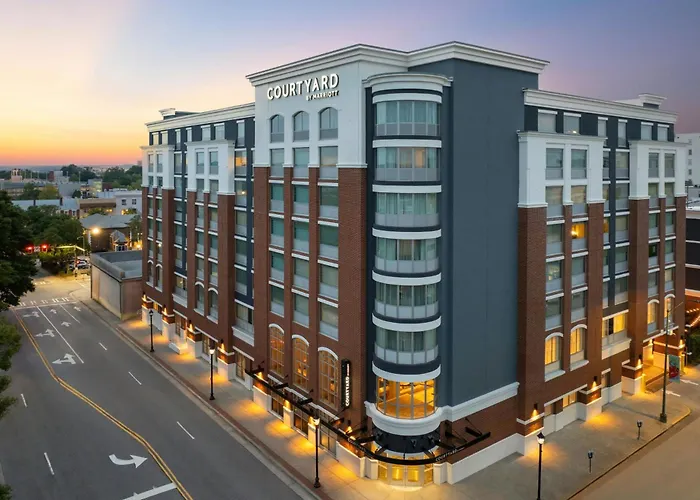 Hotel Courtyard By Marriott Athens Downtown