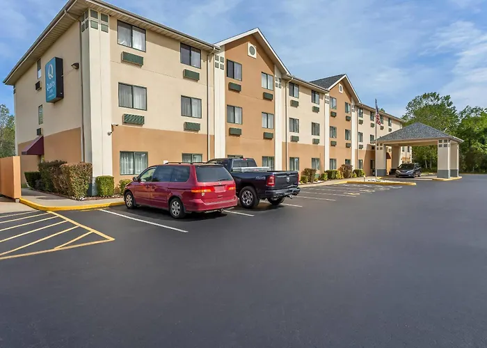 Quality Inn-Sawyer