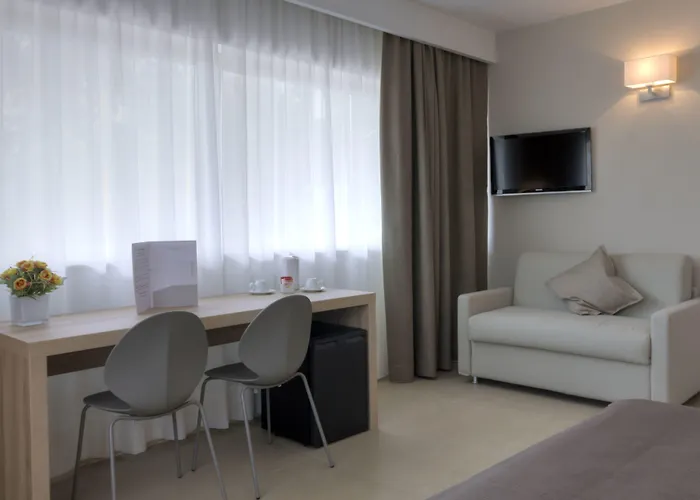 Hotel Dimorae Rooms And Suites - Apartments Civitanova Marche